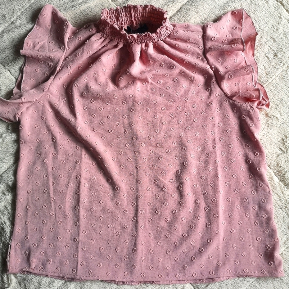YMI COLLECTION BLOUSE.